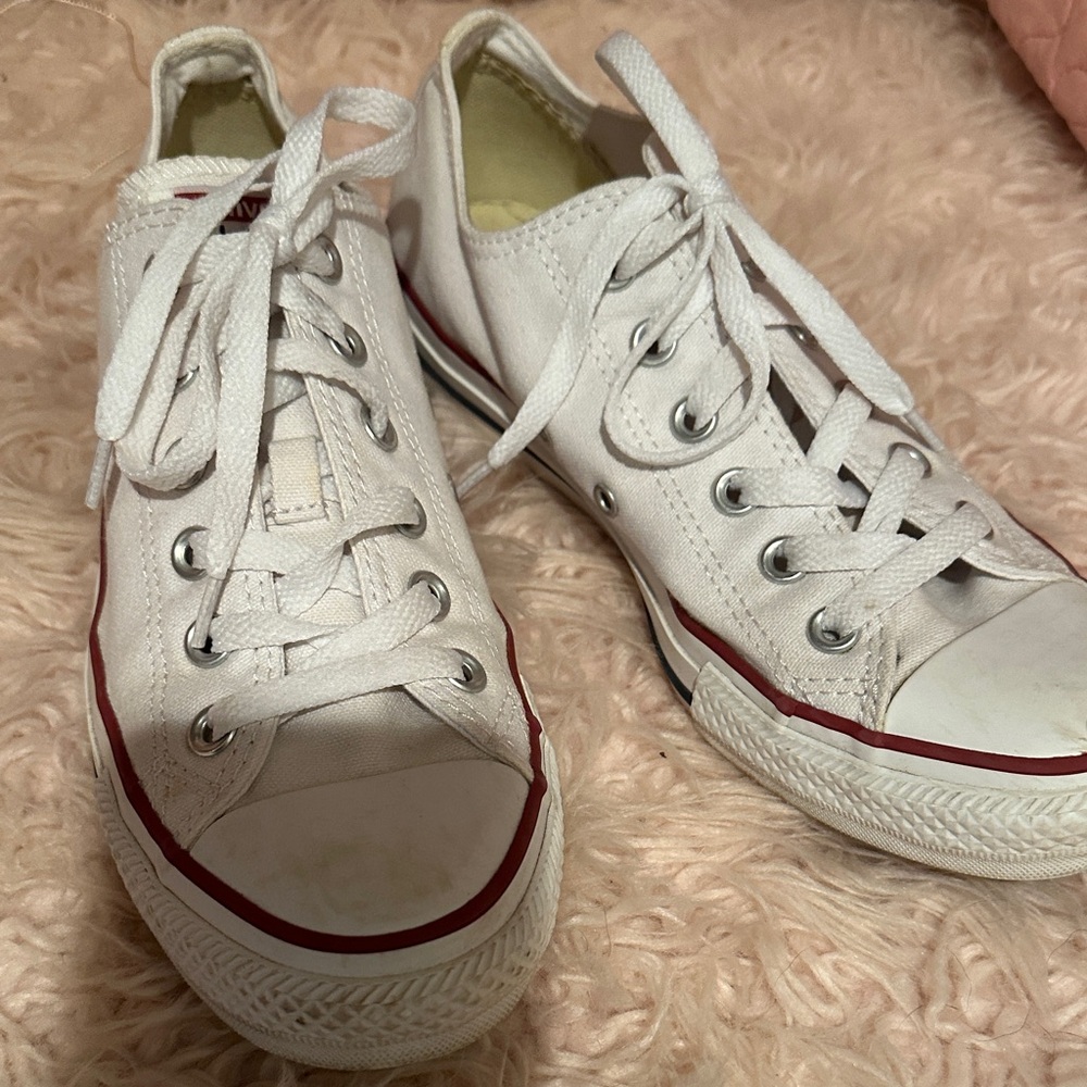 Stylish White Canvas Sneakers